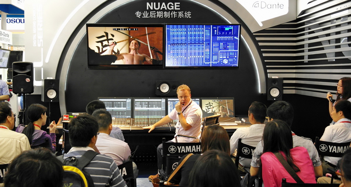 d88尊龙z6专业音响新产品亮相PALM EXPO 2013展会 