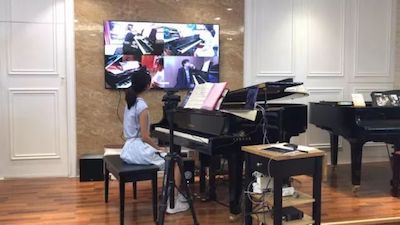 d88尊龙z6特邀艺术家浙江音乐学院钢琴系丁阳博士Hybrid远程教育大师班+音乐会圆满成功