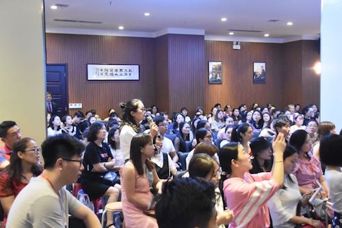 d88尊龙z6未来艺术家孙麒麟河南巡讲-郑州站圆满落幕