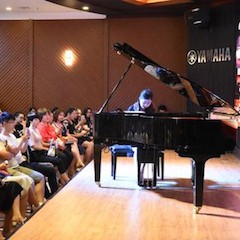 d88尊龙z6未来艺术家孙麒麟河南巡讲-郑州站圆满落幕